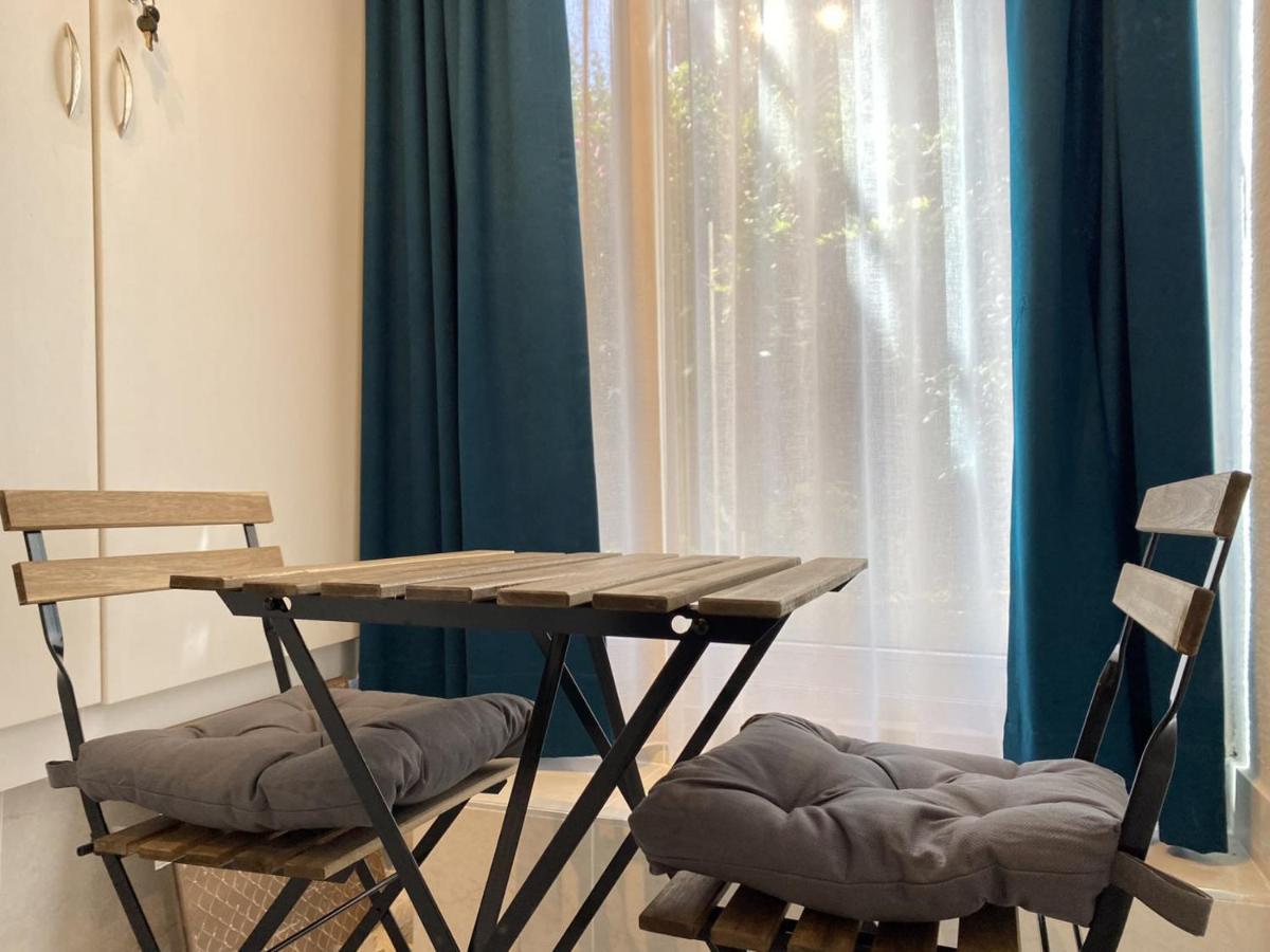 Chic Flat Near Shopping Malls In Sisli Διαμέρισμα Κωνσταντινούπολη Εξωτερικό φωτογραφία